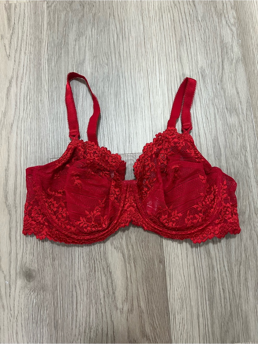 Wacoal Embrace Lace Red Lace Underwire Bra 38D Style 65191